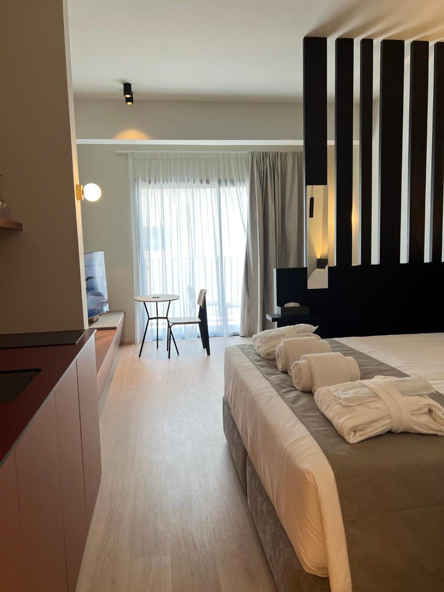 Alinea Diono Historic Center Aparthotel Лимасол Екстериор снимка