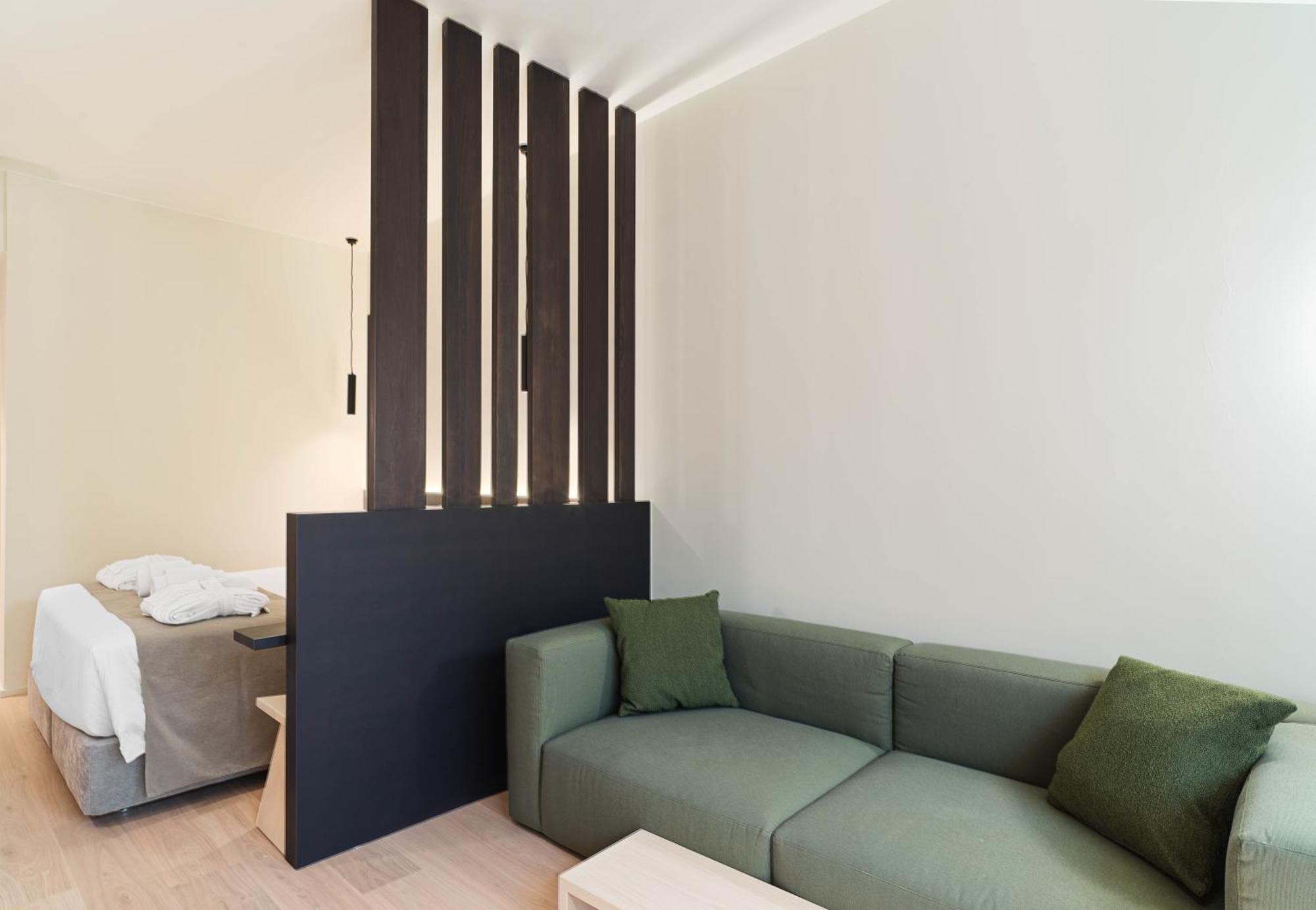 Alinea Diono Historic Center Aparthotel Лимасол Стая снимка